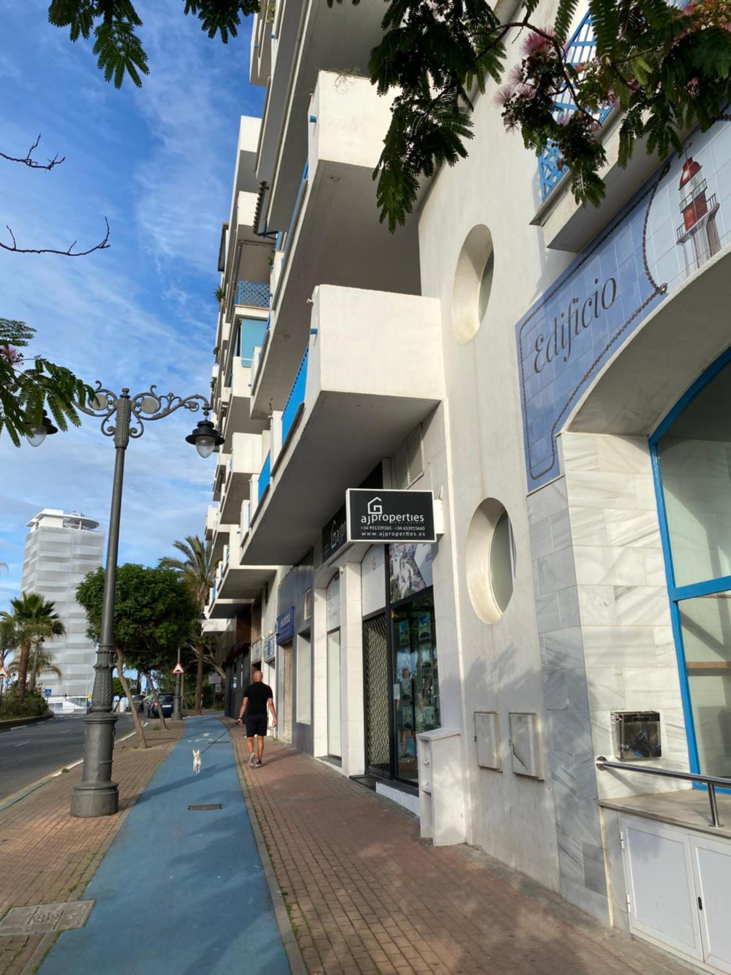 Marina Apartment Beach 埃斯特波纳 外观 照片
