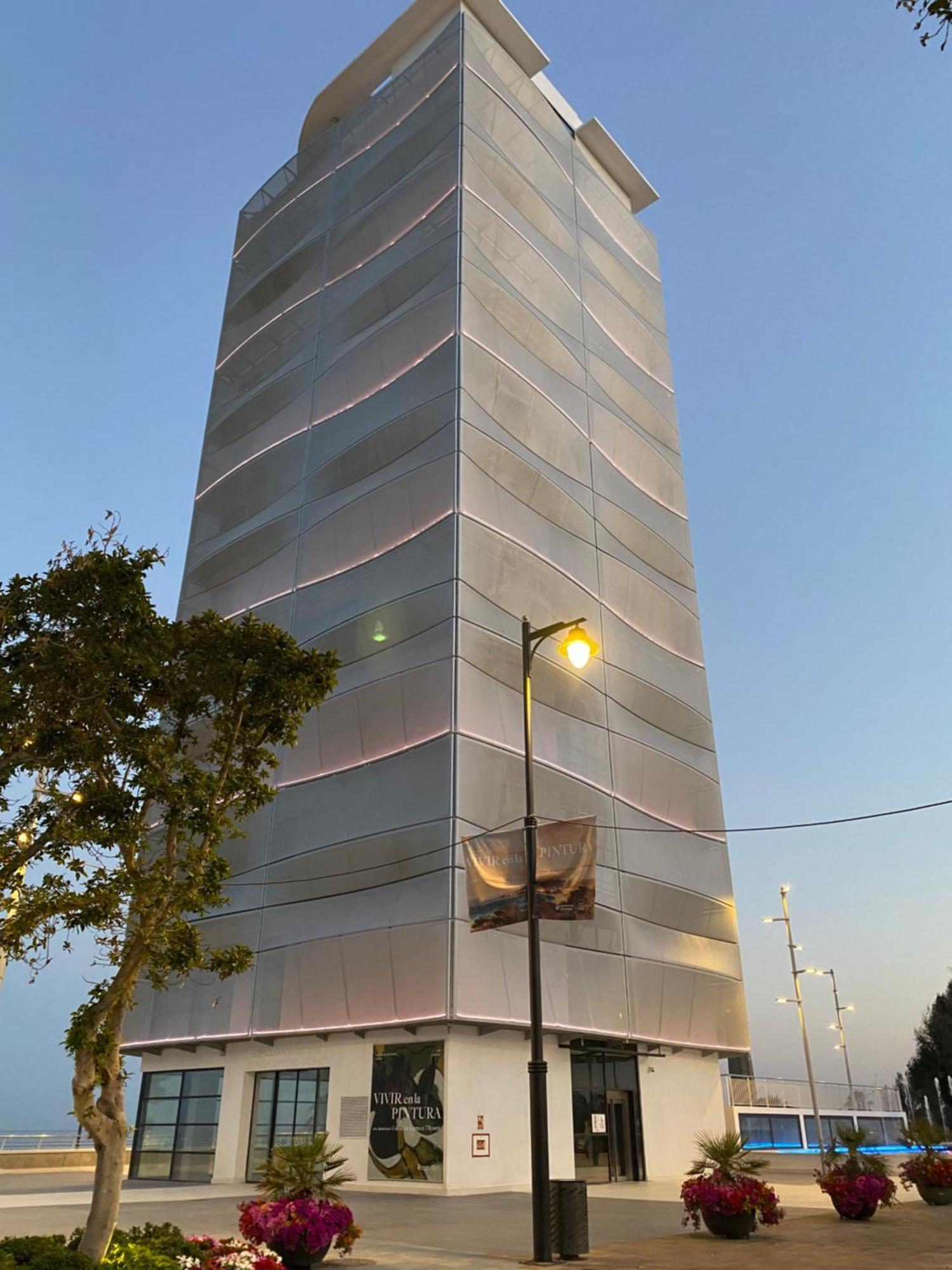 Marina Apartment Beach 埃斯特波纳 外观 照片